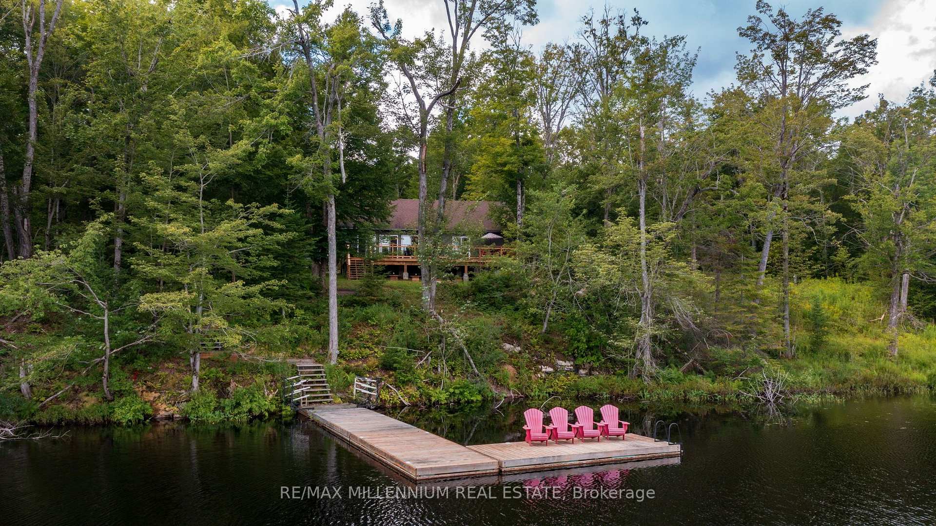 29 Yellow Birch Road, Georgian Bay, ON, exterior