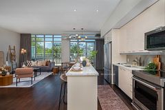 402 - 52 Sumach Street, Toronto C08, ON, exterior
