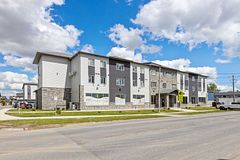 302 - 979 North Russell Road, Russell, ON, exterior