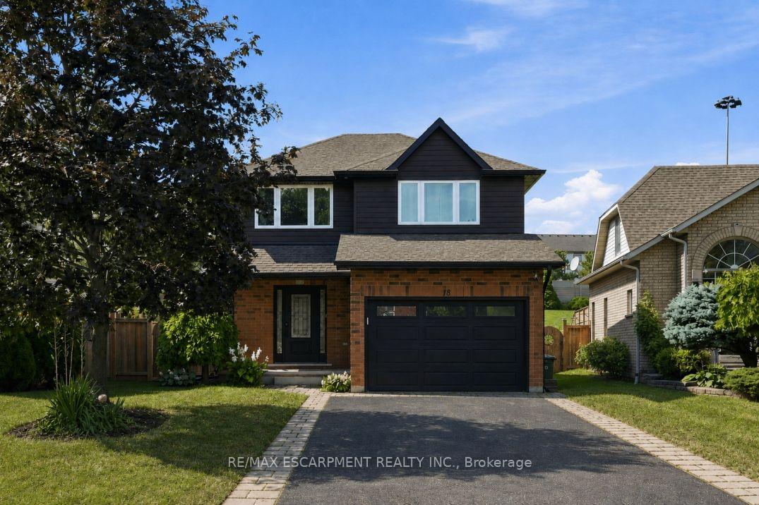 18 Sable Drive, Hamilton, ON, exterior