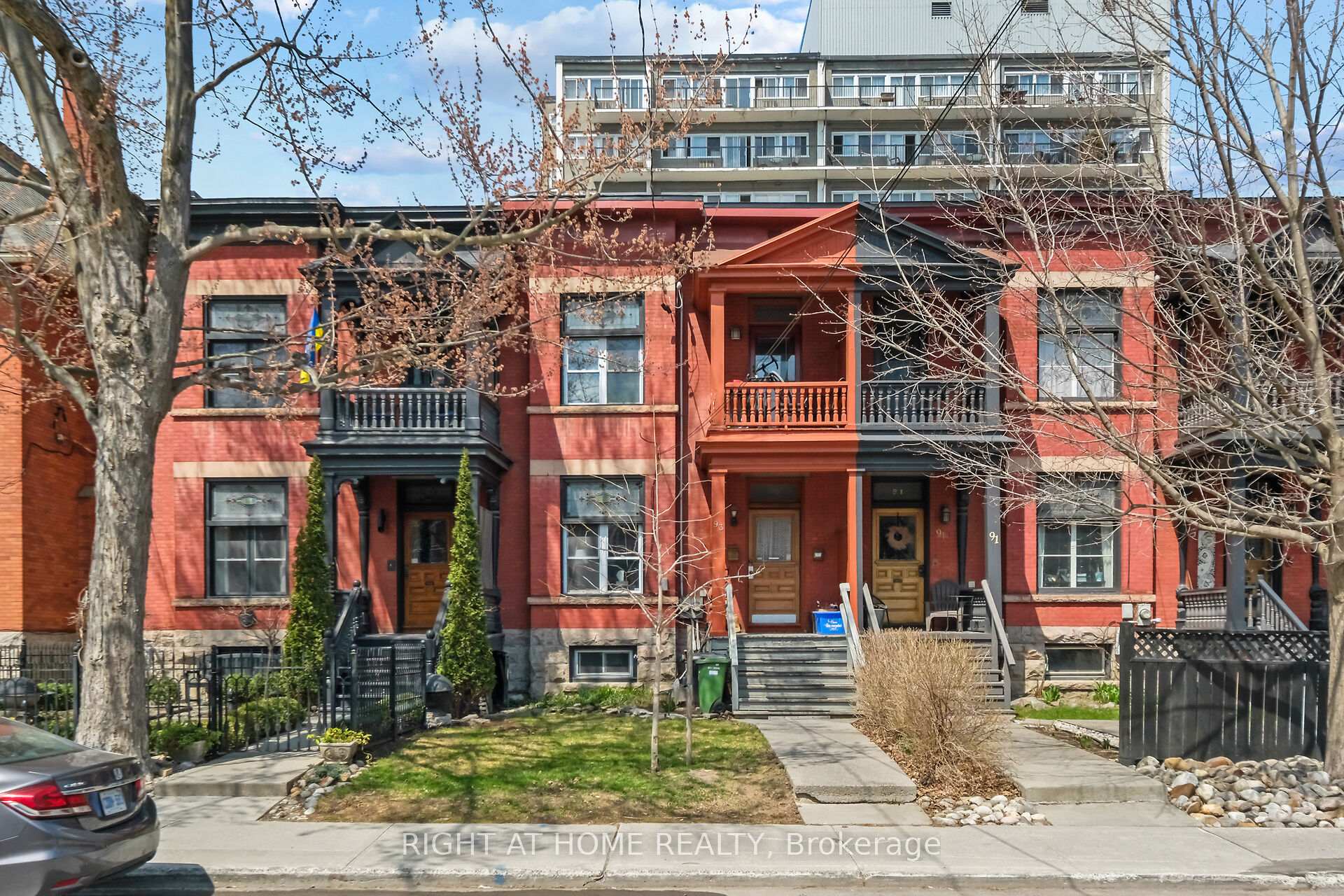 93 Gilmour Street, Ottawa Centre, ON, exterior