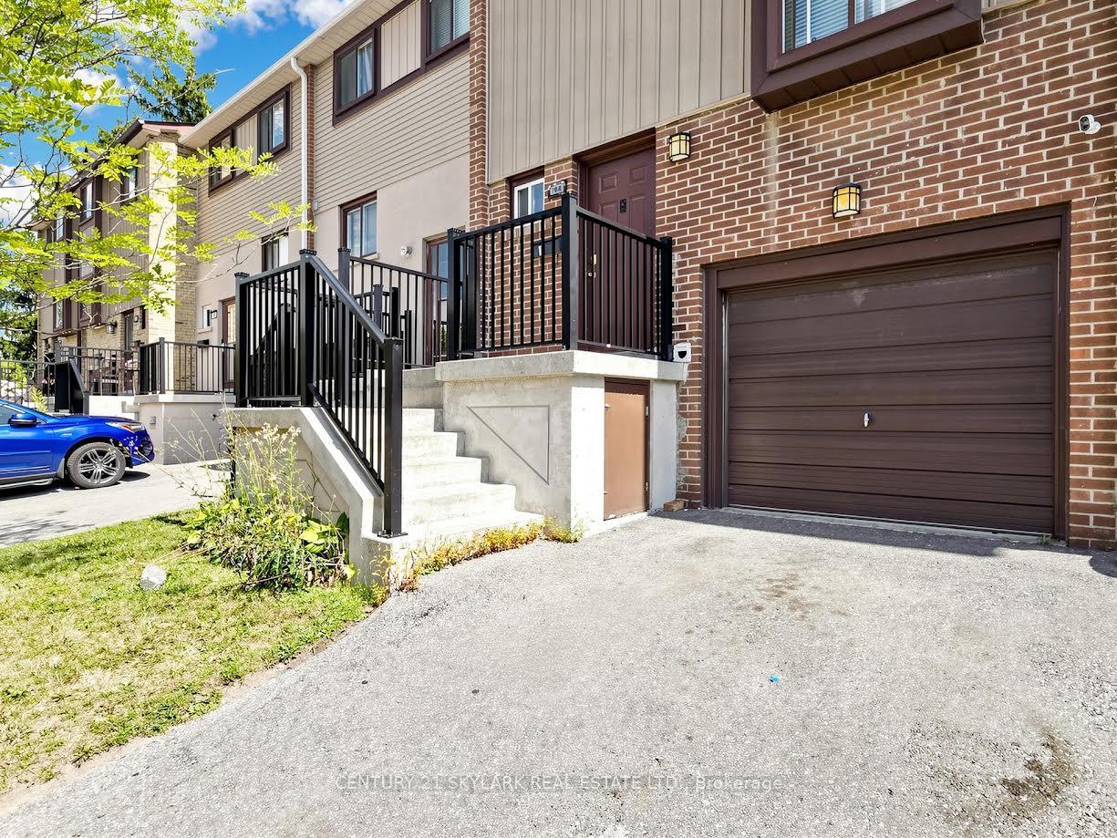 164 Moregate Crescent N, Brampton, ON, exterior