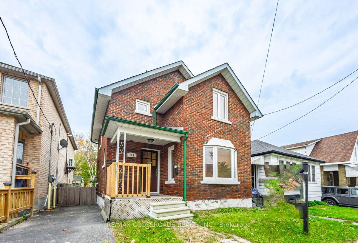 111 Elgin Street W, Oshawa, ON, exterior