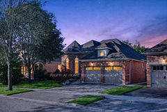 8 Branthaven Court, Whitby, ON, exterior