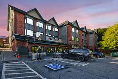 106 Victoria Street W, New Tecumseth, ON, exterior
