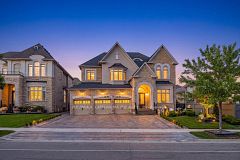 37 Elbern Markell Drive, Brampton, ON, exterior
