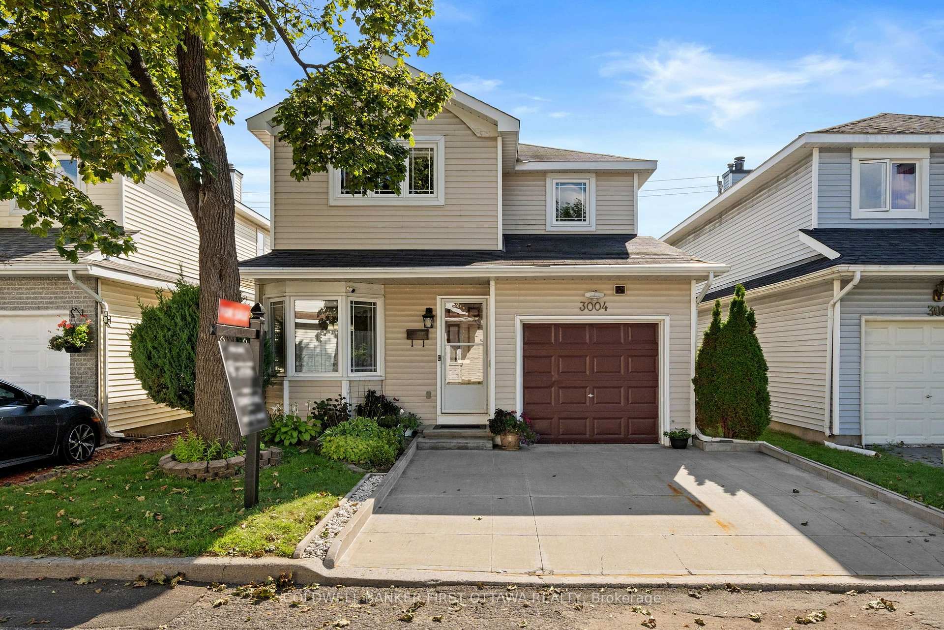 3004 VICTORIA HEIGHTS Crescent, Blossom Park - Airport and Area, ON, exterior