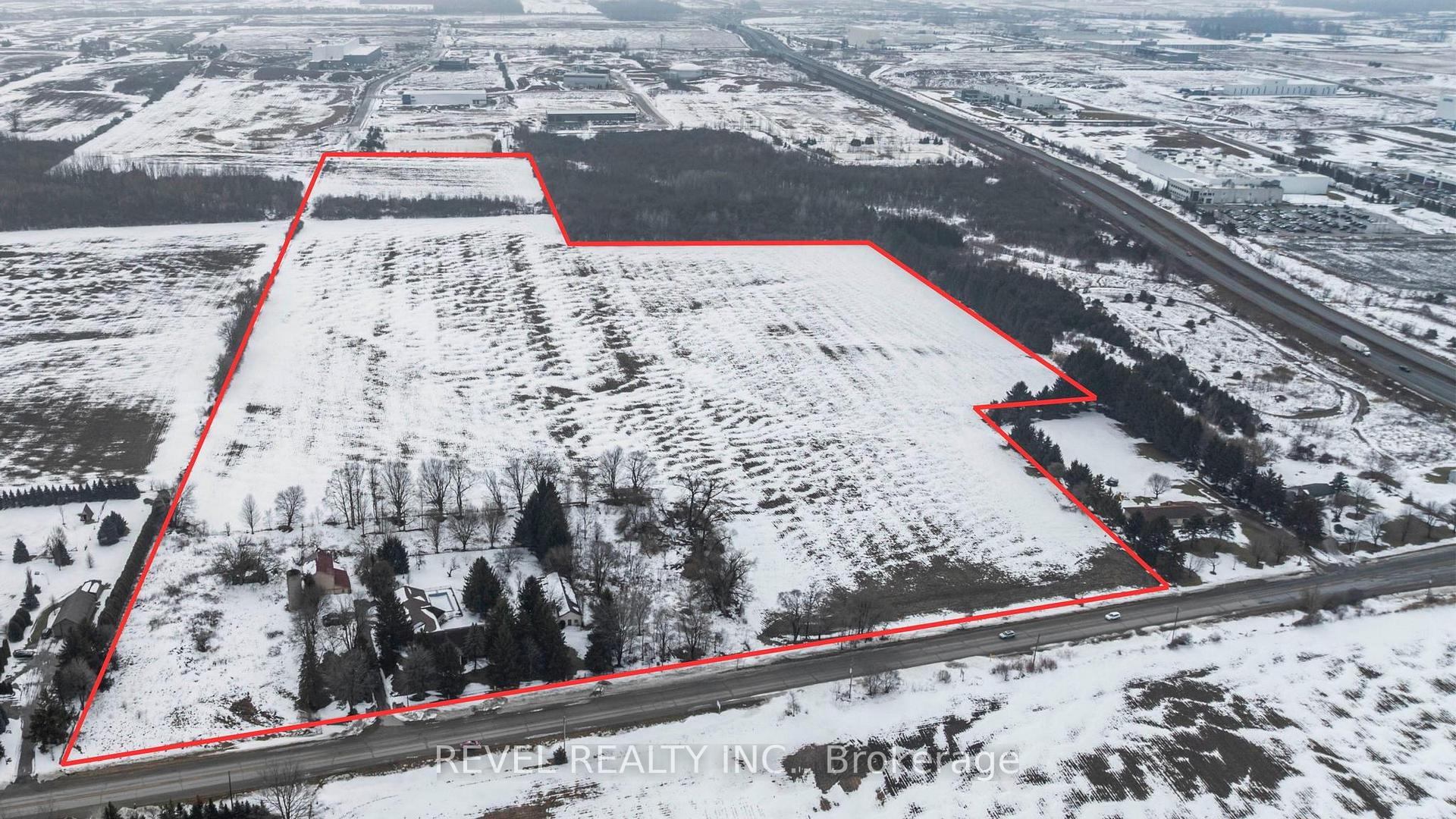 2095 Hamilton Road, London South, ON, exterior