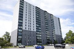 315 - 45 Pond Mills Road, London South, ON, exterior