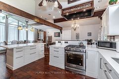 104 Kennedy Road, Caledon, ON, exterior