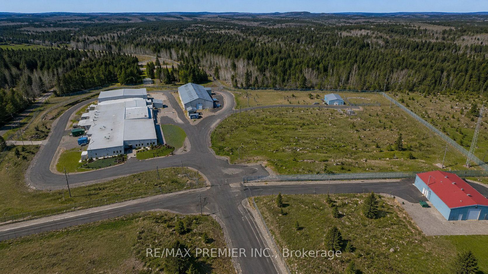 2N Watabeag Road, Kirkland Lake, ON, exterior