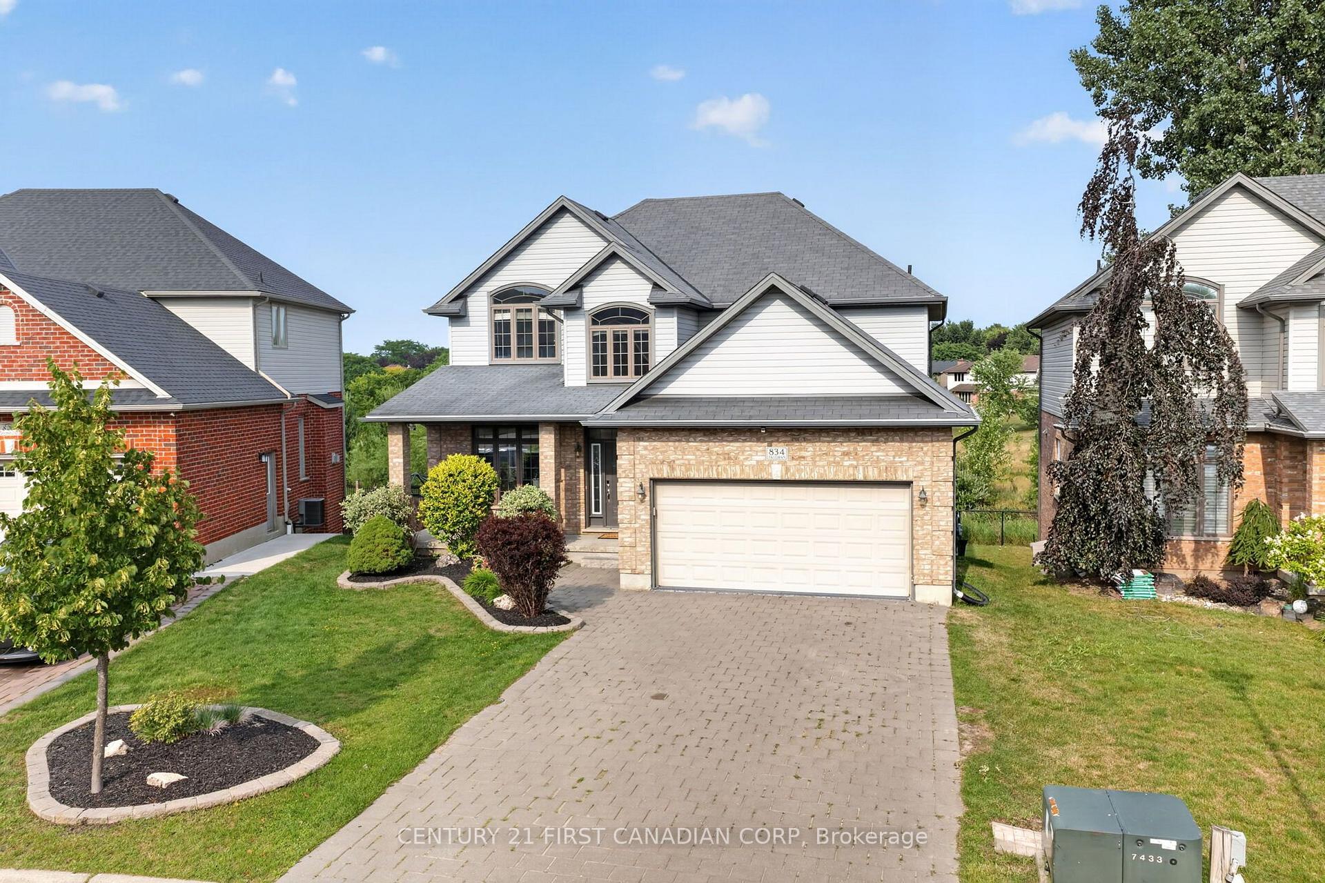 834 Talisman Crescent, London South, ON, exterior