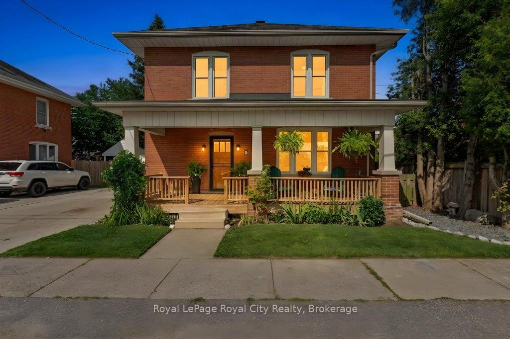 9 Wilbur Street N, Halton Hills, ON, exterior