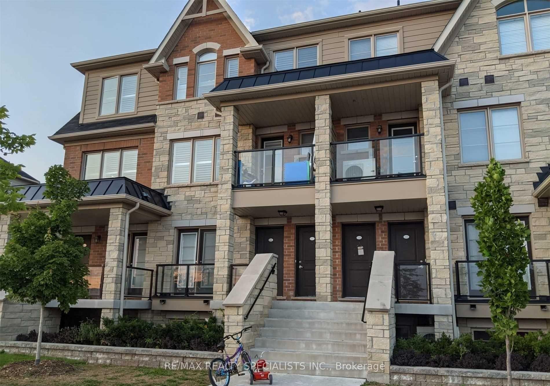 115 - 200 Veterans Drive, Brampton, ON, exterior