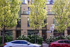 271 Mutual Street, Toronto C08, ON, exterior
