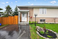 117 First Street, Deseronto, ON, exterior