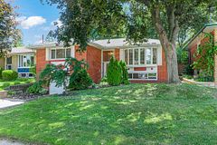 39 Wantanopa Crescent, Toronto E09, ON, exterior