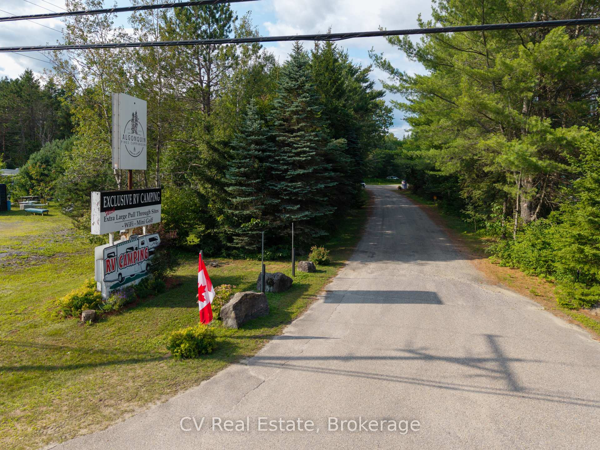 2883 HWY 60 Highway, Lake of Bays, ON, exterior