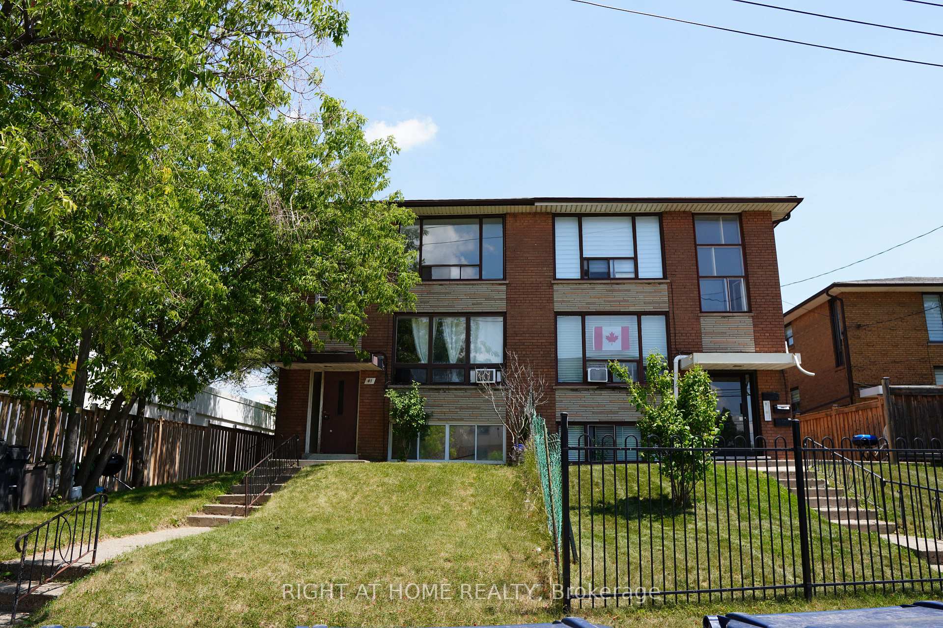 3 - 41 Northgate Drive, Toronto W05, ON, exterior