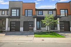 981 West Village Square, London North, ON, exterior