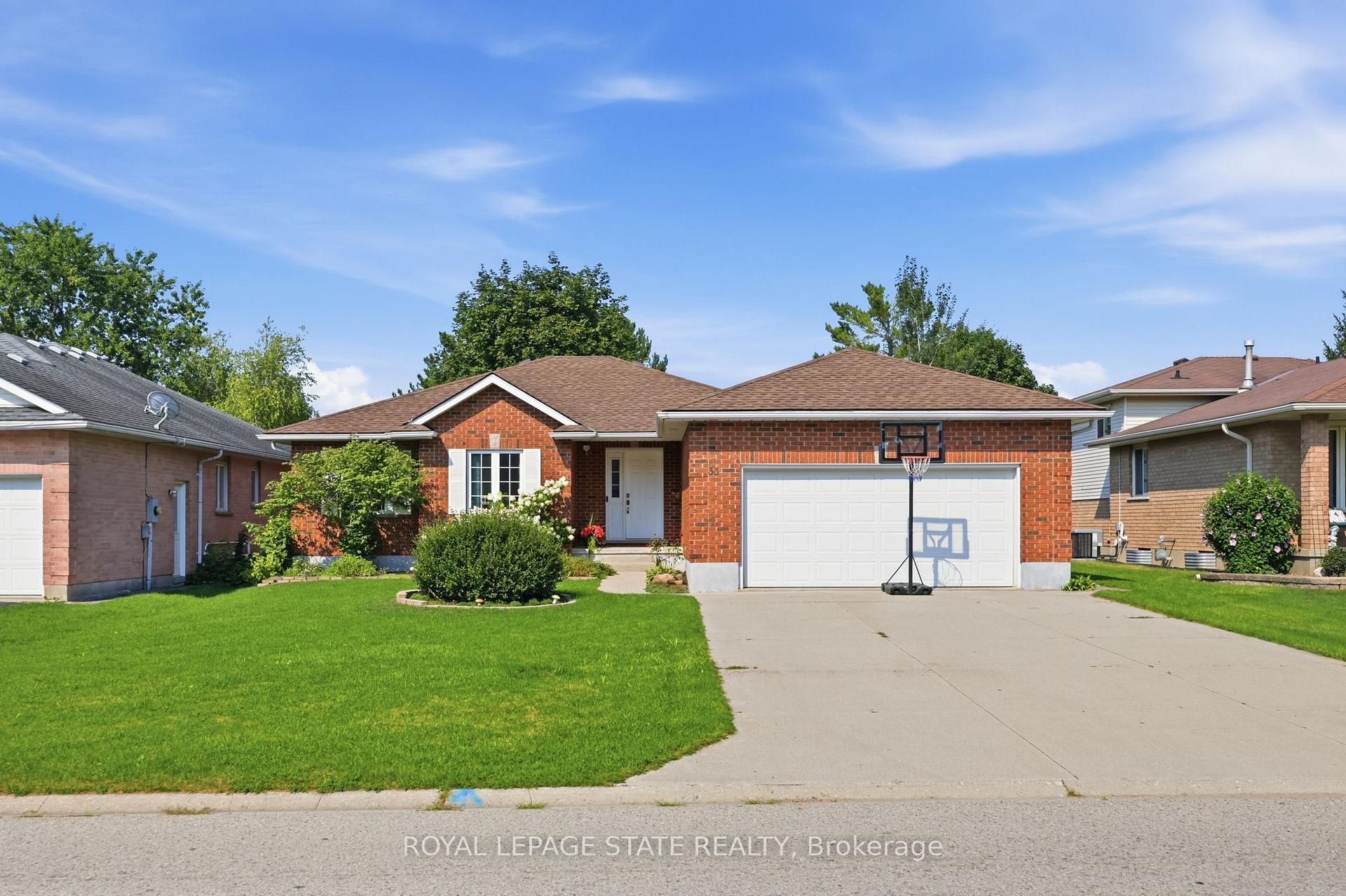 33 King Street, East Zorra-Tavistock, ON, exterior