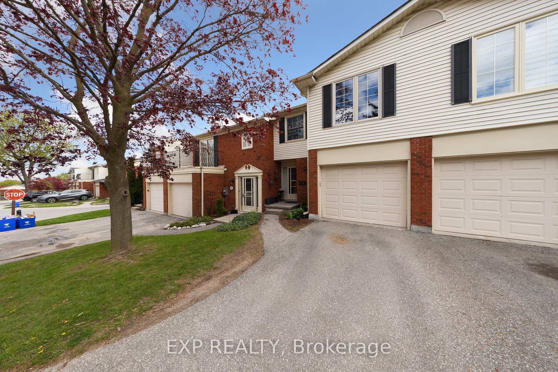 66 - 478 Wilkins Street E, London South, ON, exterior