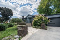 1480 Kenmuir Avenue, Mississauga, ON, exterior