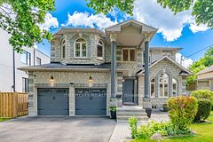 25 Lockheed Boulevard, Toronto W09, ON, exterior