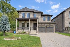 153 Lawrence Avenue, Richmond Hill, ON, exterior