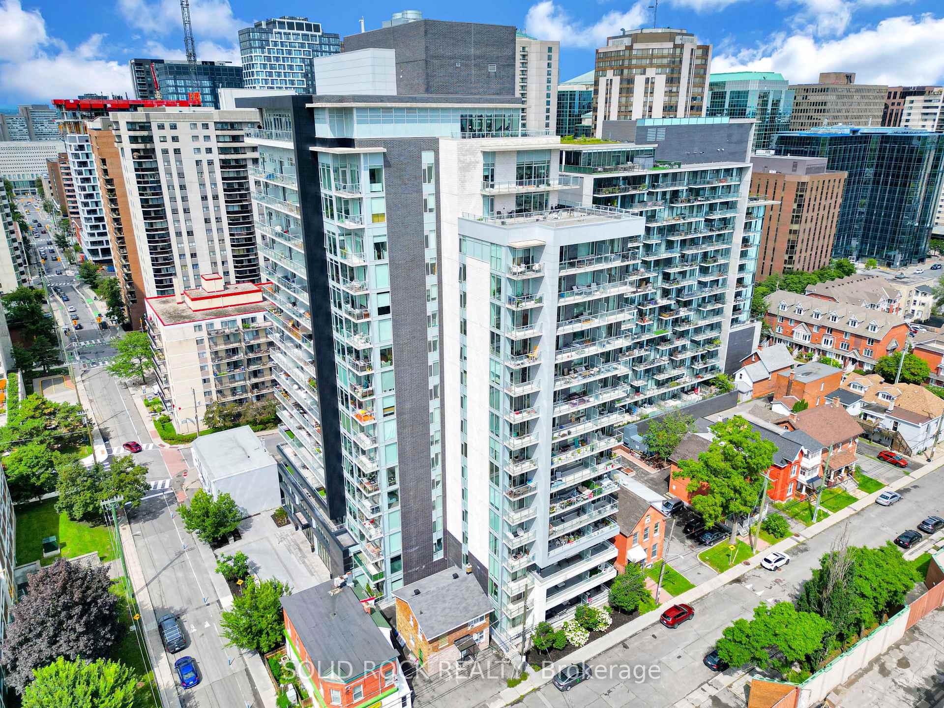 309 - 255 Bay Street, Ottawa Centre, ON, exterior