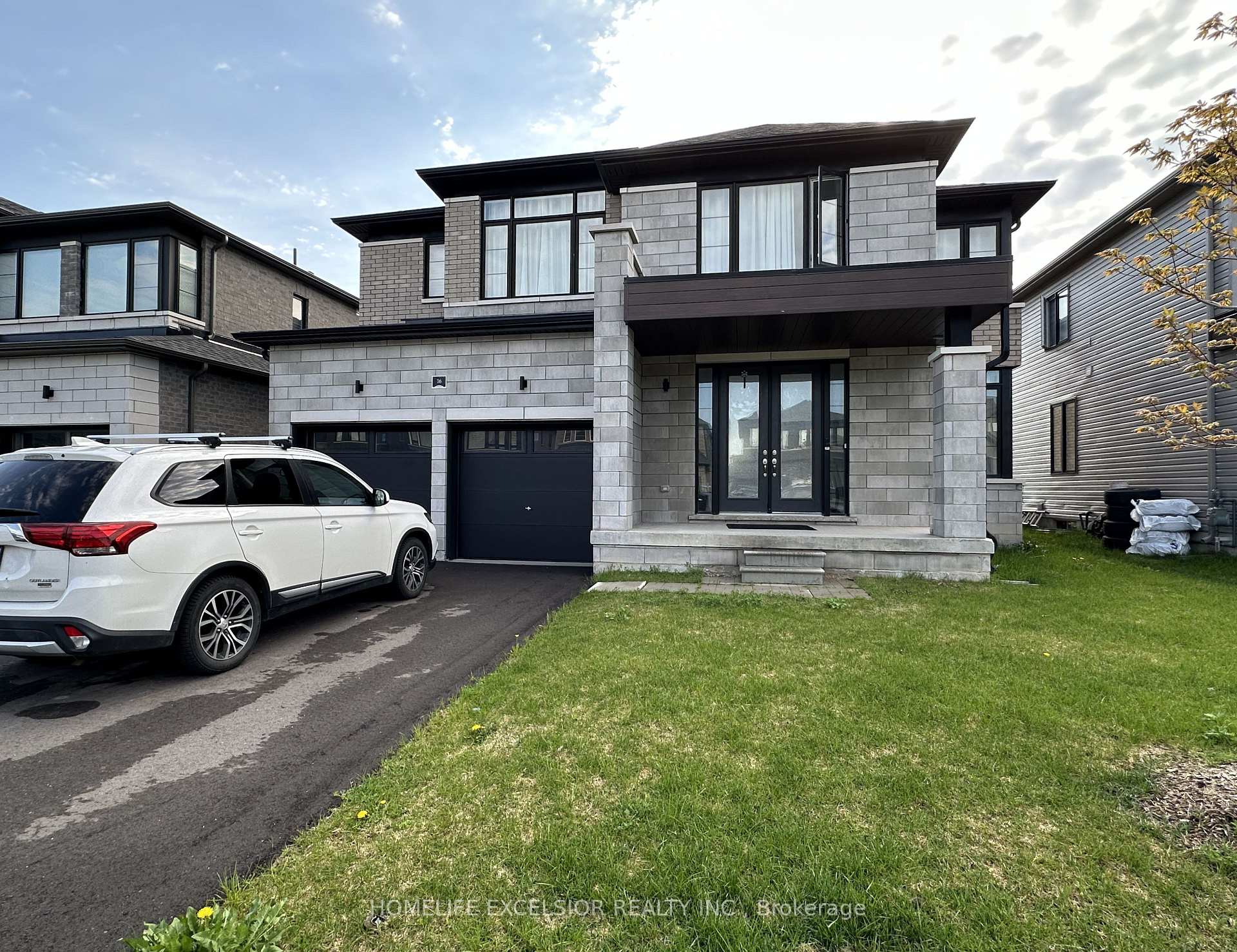 16 Rosanne Circ N/A, Wasaga Beach, ON, exterior