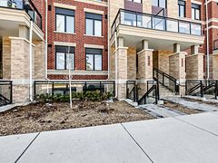 1104 - 56 Elizabeth Street S, Richmond Hill, ON, exterior