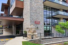 340 - 1575 Lakeshore Road W, Mississauga, ON, exterior