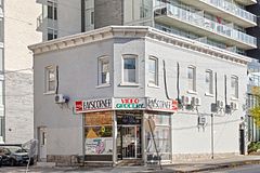 245 Bay Street, Ottawa Centre, ON, exterior