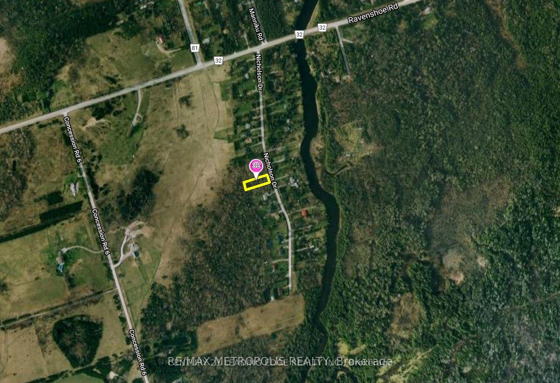 32 Nicholson Drive, Uxbridge, ON, exterior