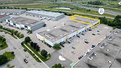8B - 4160 Sladeview Crescent, Mississauga, ON, exterior