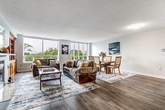 601 - 1510 Richmond Street N, London North, ON, exterior