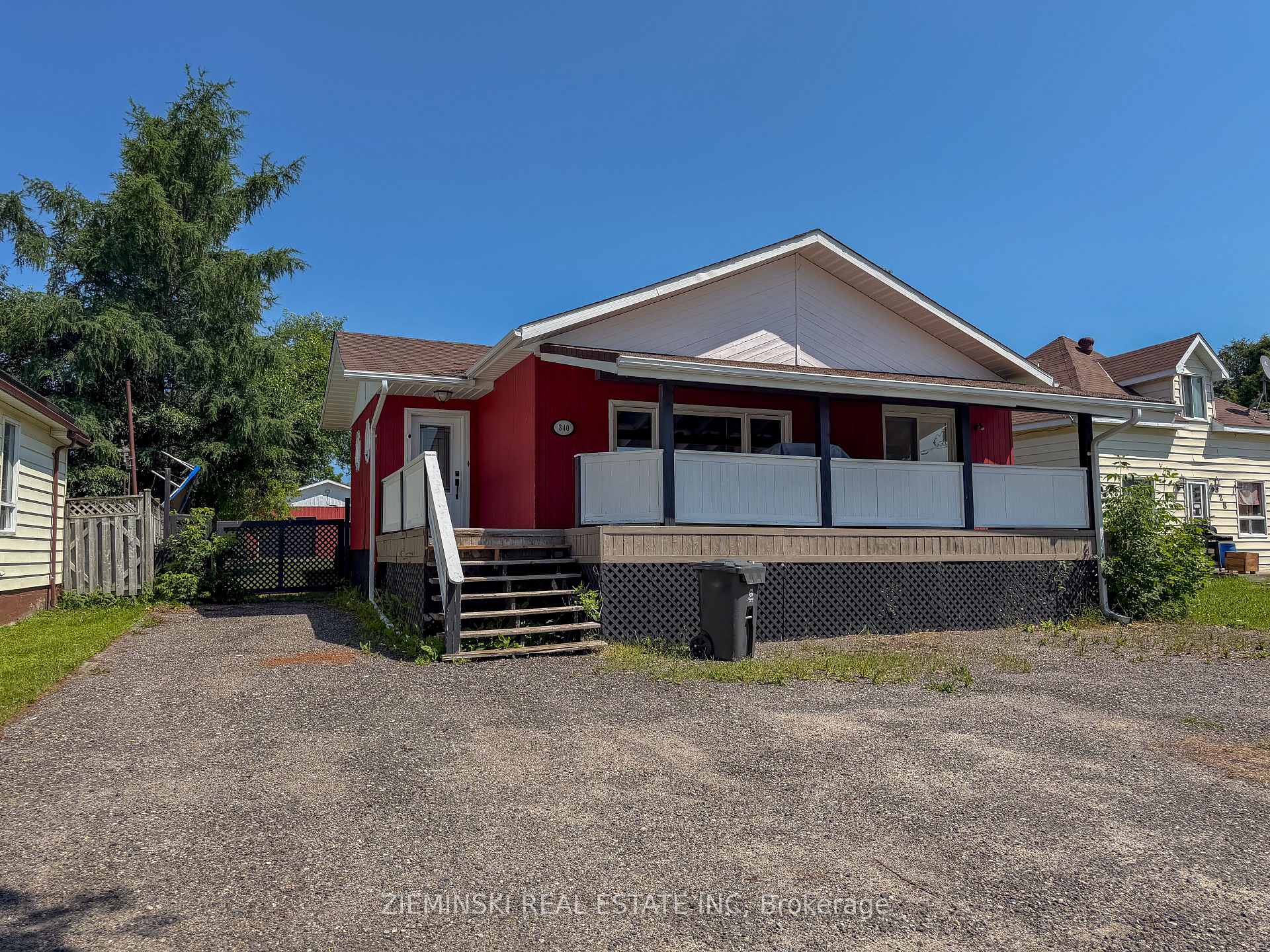 340 Church Street, Iroquois Falls, ON, exterior