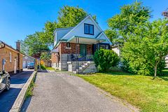 2257 Lawrence Avenue W, Toronto W09, ON, exterior
