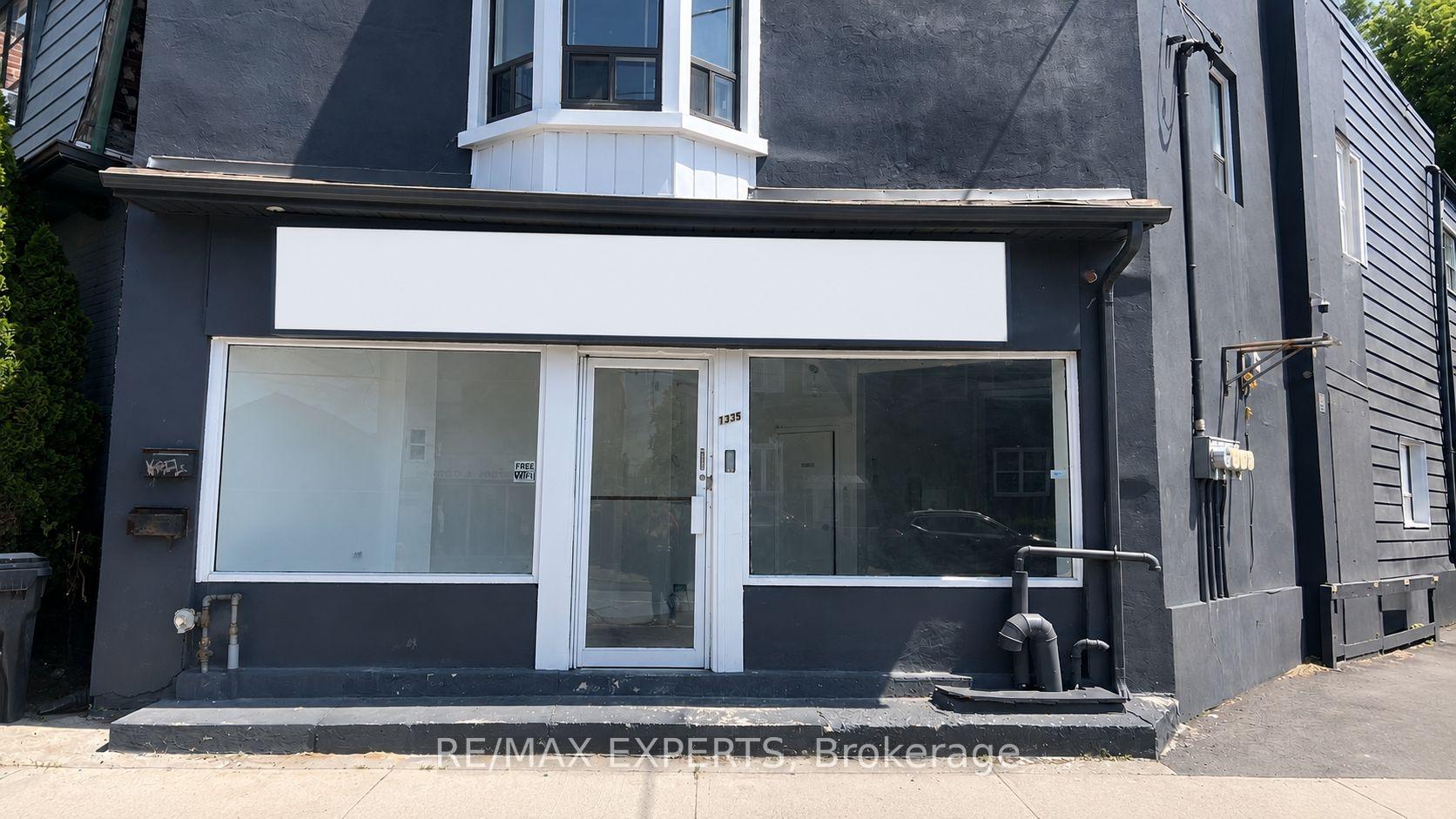 1335 Weston Road, Toronto W04, ON, exterior