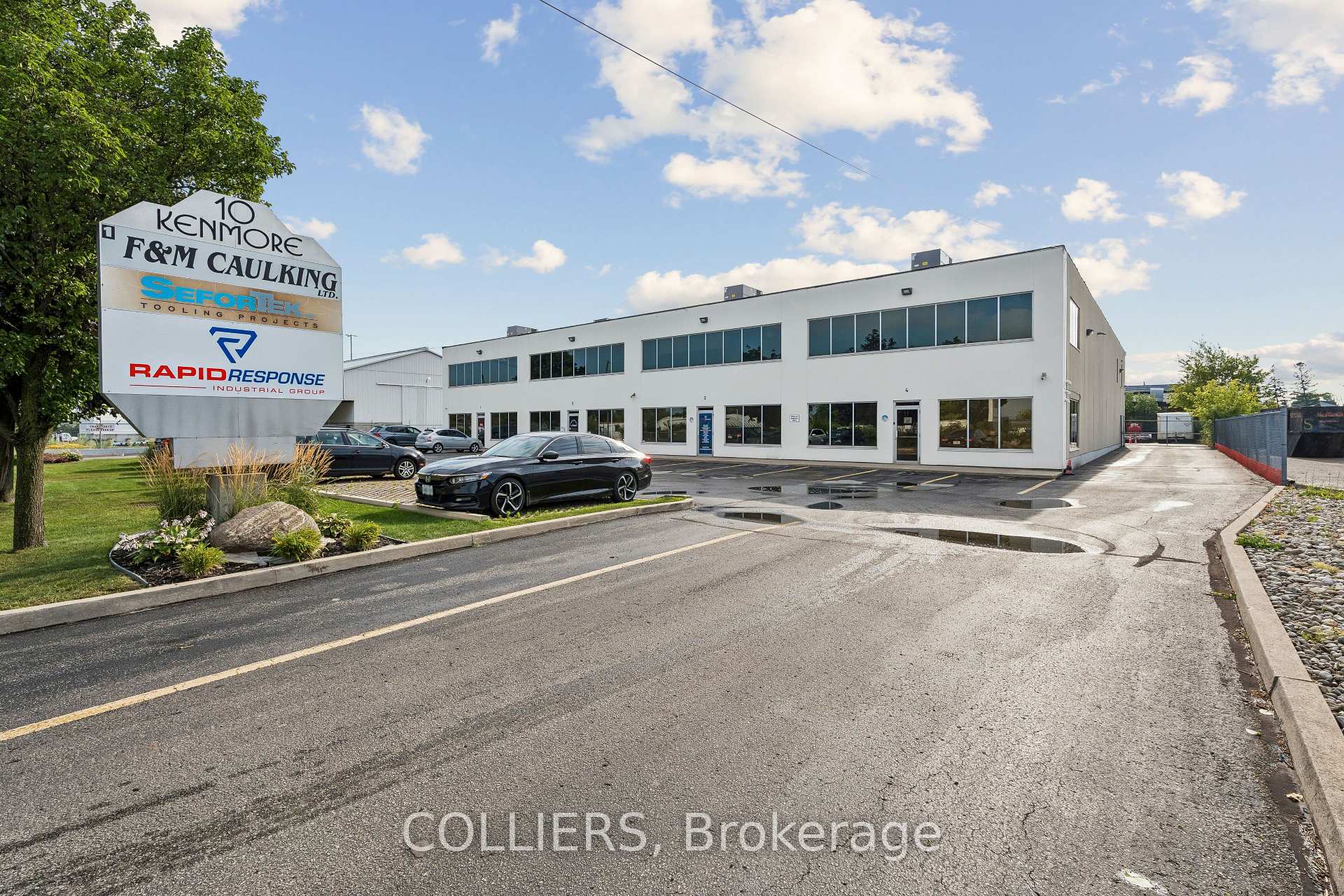 3 - 10 Kenmore Avenue, Hamilton, ON, exterior