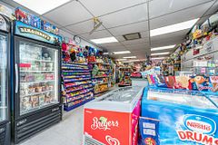 675 Broadview Avenue, Toronto E01, ON, exterior