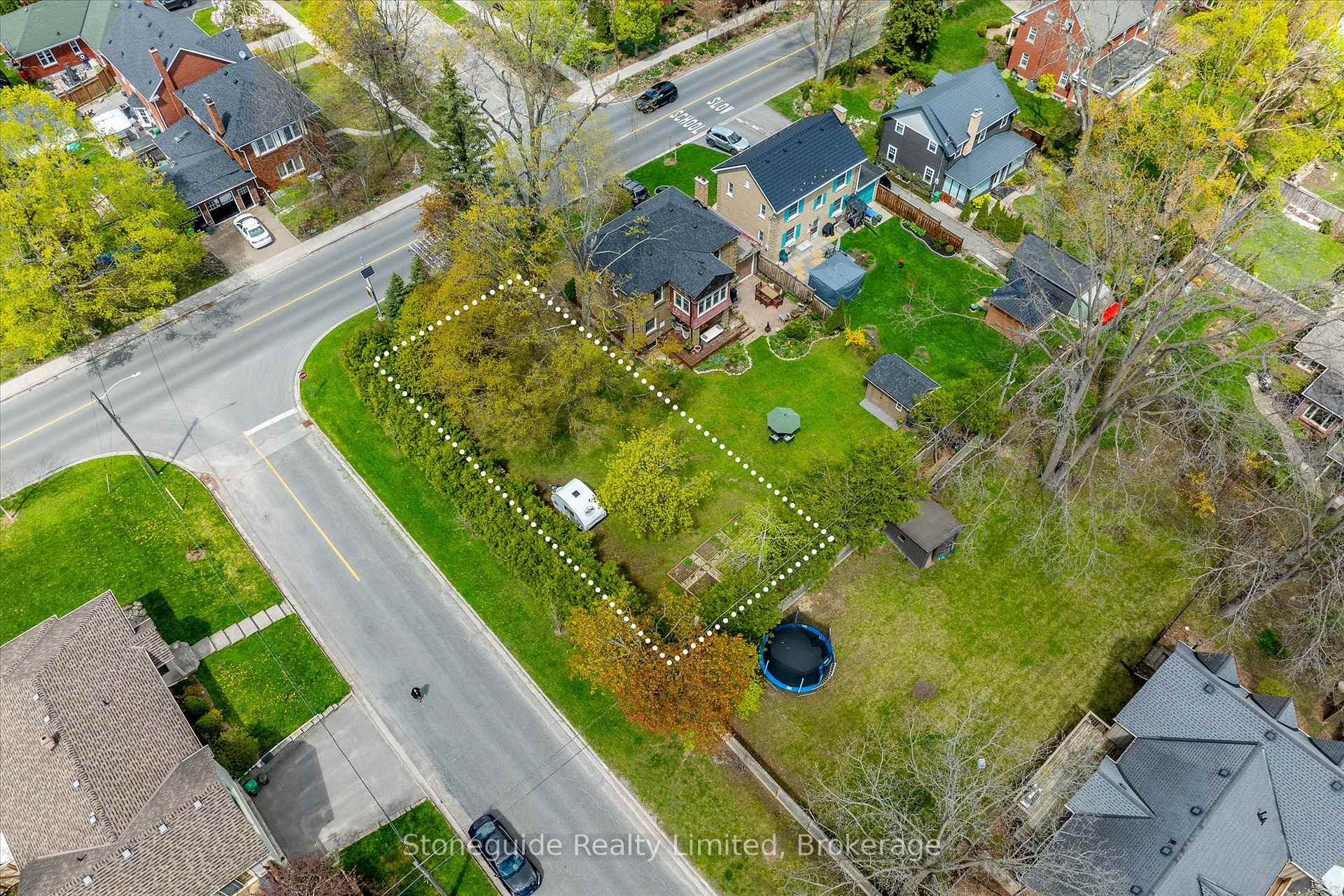 665 Weller Street, Peterborough, ON, exterior