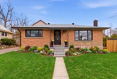 84 Brant Street W, Orillia, ON, exterior