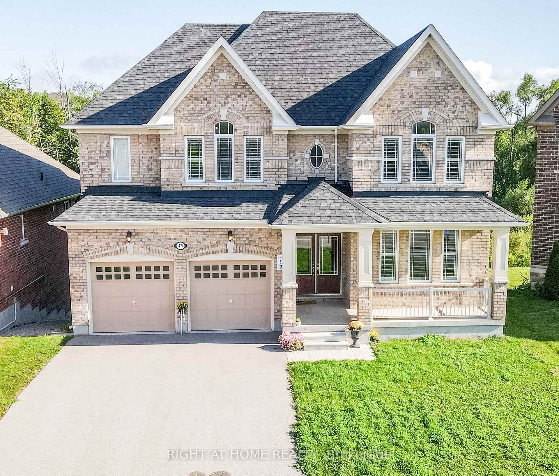 1474 Simpkin Court, Innisfil, ON, exterior