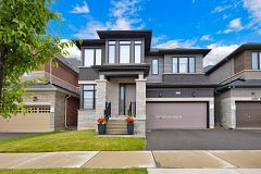 4044 Channing Crescent, Oakville, ON, exterior