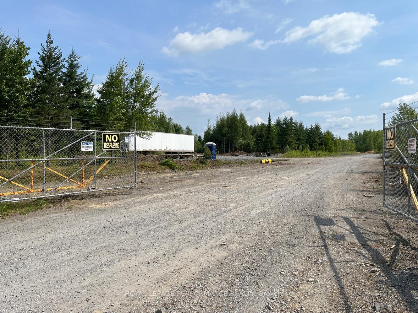 4221B Moodie Drive, Fallowfield Rd South of Ottawa, ON, exterior
