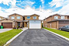 240 Simmons Boulevard, Brampton, ON, exterior