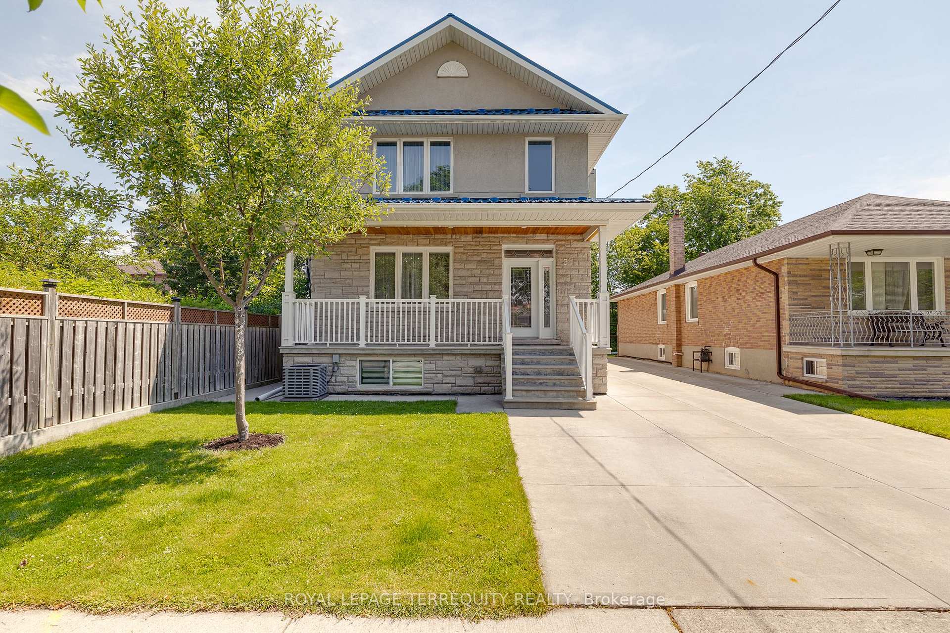3 Gair Drive, Toronto W06, ON, exterior