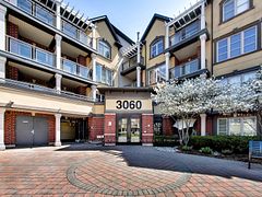 221 - 3060 Rotary Way, Burlington, ON, exterior